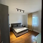 아파트 Modern